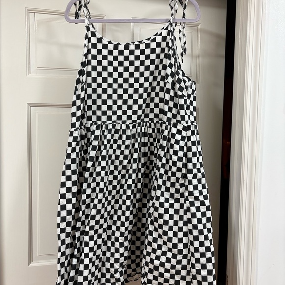 Tuesday Of California Dresses & Skirts - Tuesday of California - checkered slip dress - 2x